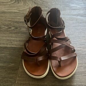 Sandals Size 9